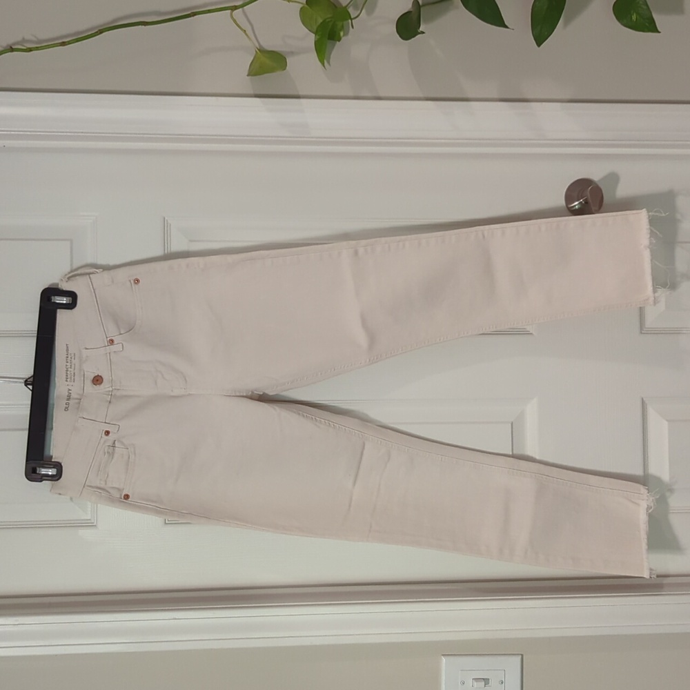 Old Navy White Jeans - 2